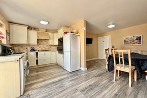 Kitchen/Dining Room- click for photo gallery